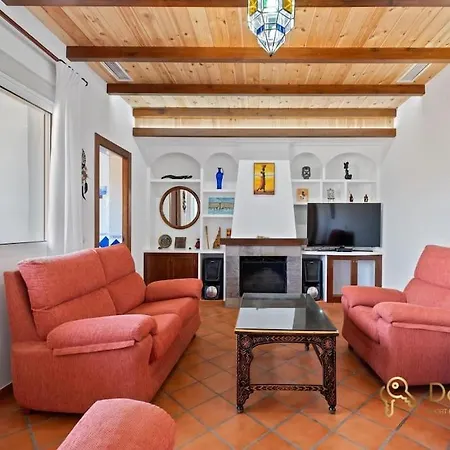 Casa Con 3 En El Tarajal Holiday home Malaga